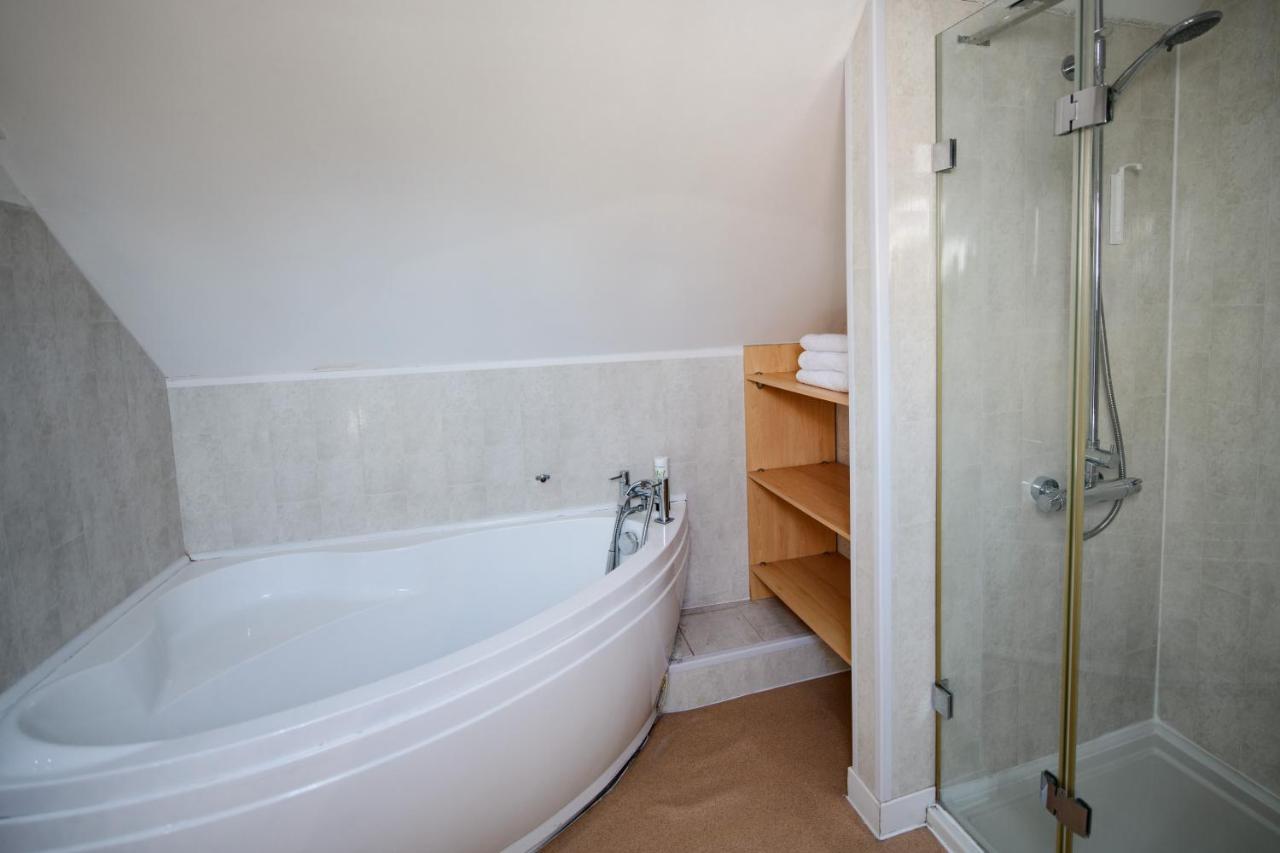 Beldon House Hotel 3*